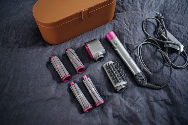 Máy tạo kiểu tóc chuyên nghiệp Dyson Airwrap Complete 2